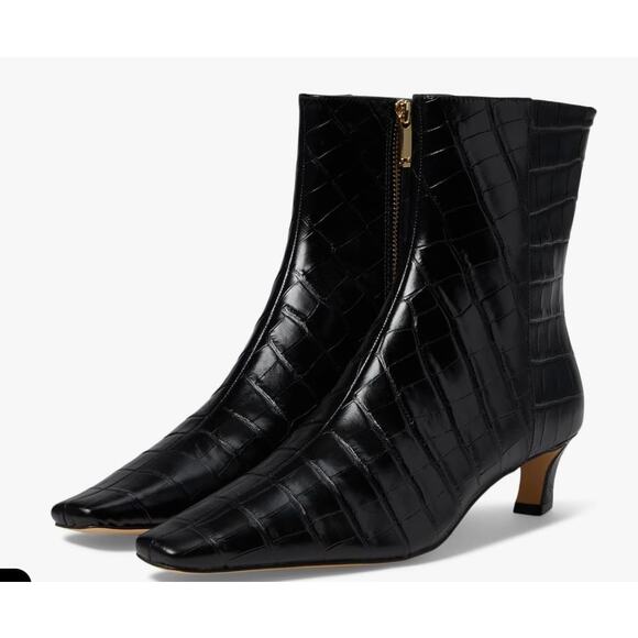 Michael Kors Cosmo Faux Embossed Crocodile Black Leather Kitten Bootie Sz. 6 NIB - Picture 1 of 5